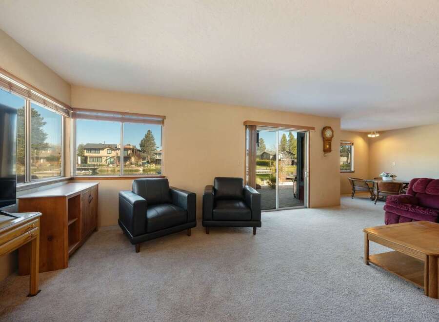 Step into this inviting living space, perfect for relaxation and entertaining.