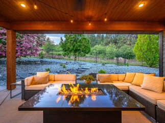 Experience luxury living with this stunning outdoor space.