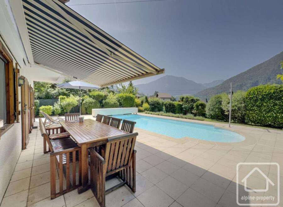 Enjoy the ultimate relaxation in this stunning property featuring a private pool and breathtaking mountain views.