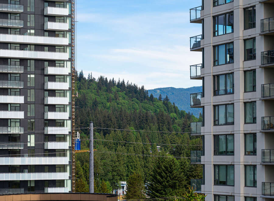 Discover modern living at its finest with these stunning high-rise apartments.