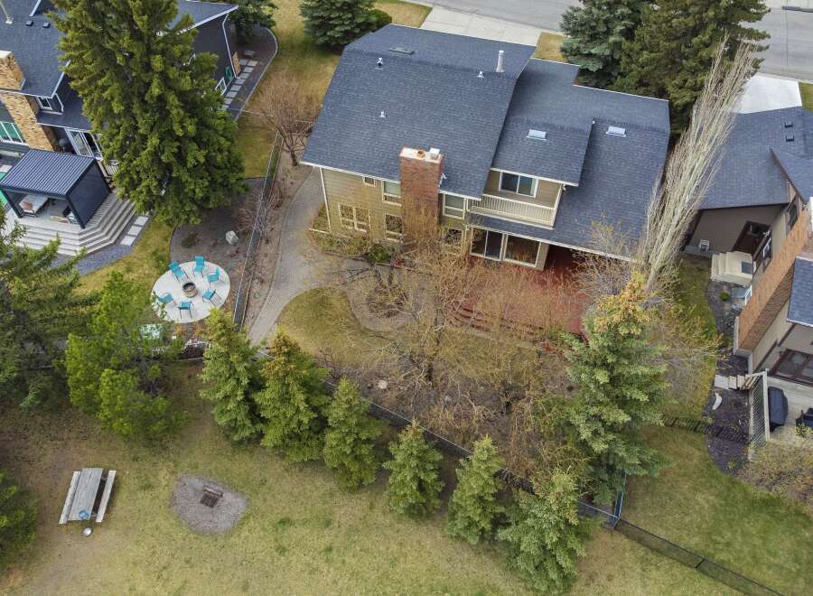 This stunning property boasts a beautifully designed exterior with a mix of modern and traditional elements.