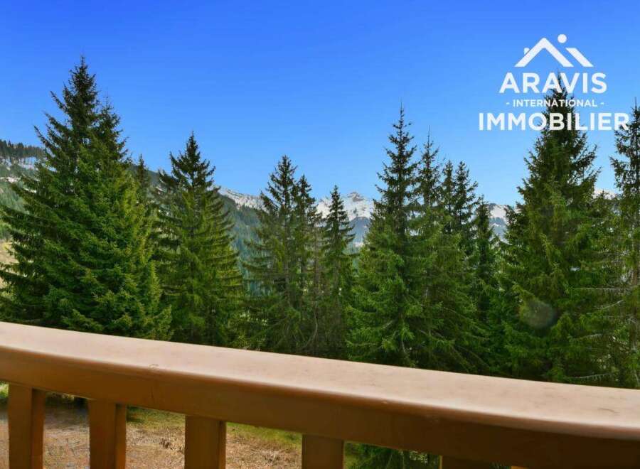 Enjoy breathtaking mountain views from this stunning property.