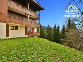 Discover a charming property nestled in a picturesque setting, perfect for those seeking tranquility.
