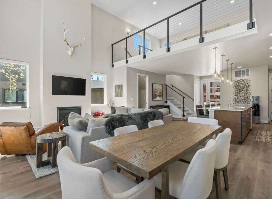 Experience luxury living in this stunning property! This home boasts a spacious open floor plan, perfect for entertaining.