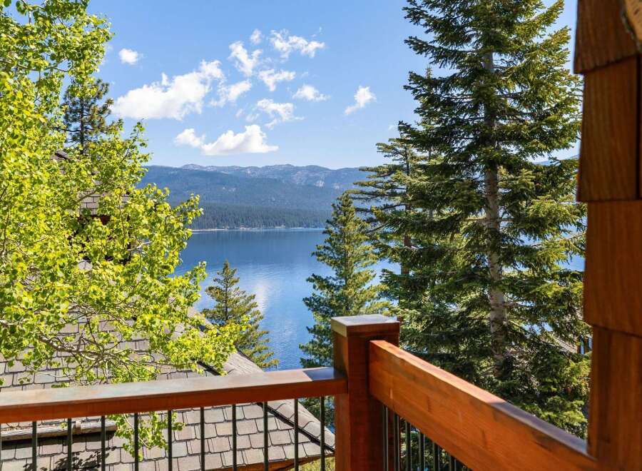 Enjoy breathtaking lake views from this stunning property.