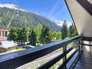 Enjoy breathtaking mountain views from this stunning property.