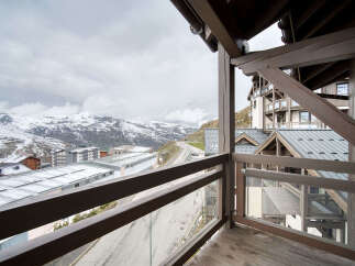 Enjoy breathtaking mountain views from this stunning property.