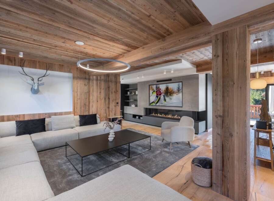 Experience the epitome of luxury living in this stunning property, boasting exquisite wooden accents throughout.