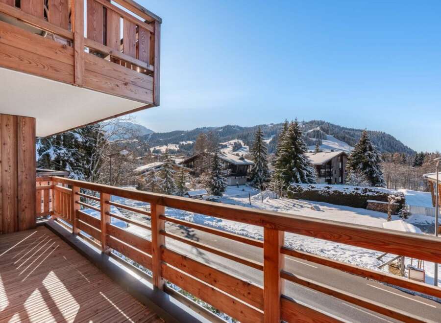 Enjoy breathtaking mountain views from this stunning property.