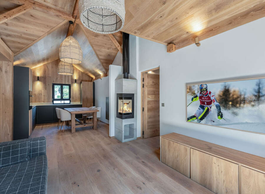 Experience the epitome of rustic elegance in this stunning property.