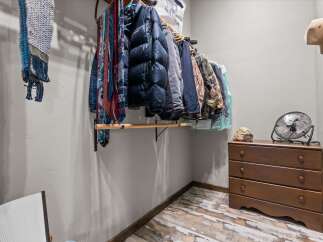 This charming property boasts a well-organized closet space, perfect for keeping your belongings tidy.
