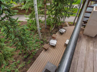 Enjoy the tranquility of this stunning outdoor space, perfect for relaxation and entertaining.