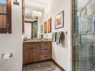 Step into luxury with this beautifully designed bathroom.