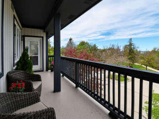 Enjoy breathtaking views from this stunning balcony! This property features a spacious outdoor area perfect for relaxation and entertaining.