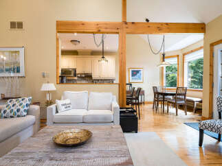 This stunning property boasts a bright and airy living space, perfect for entertaining or relaxing.