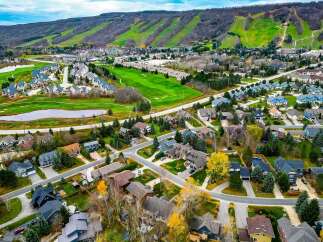 Discover the charm of this stunning property nestled in a picturesque neighborhood.