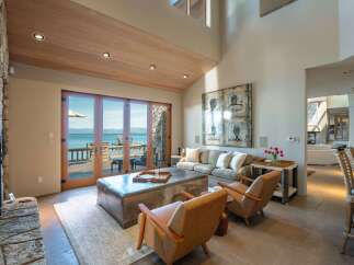 Experience luxury living in this stunning property with breathtaking views.