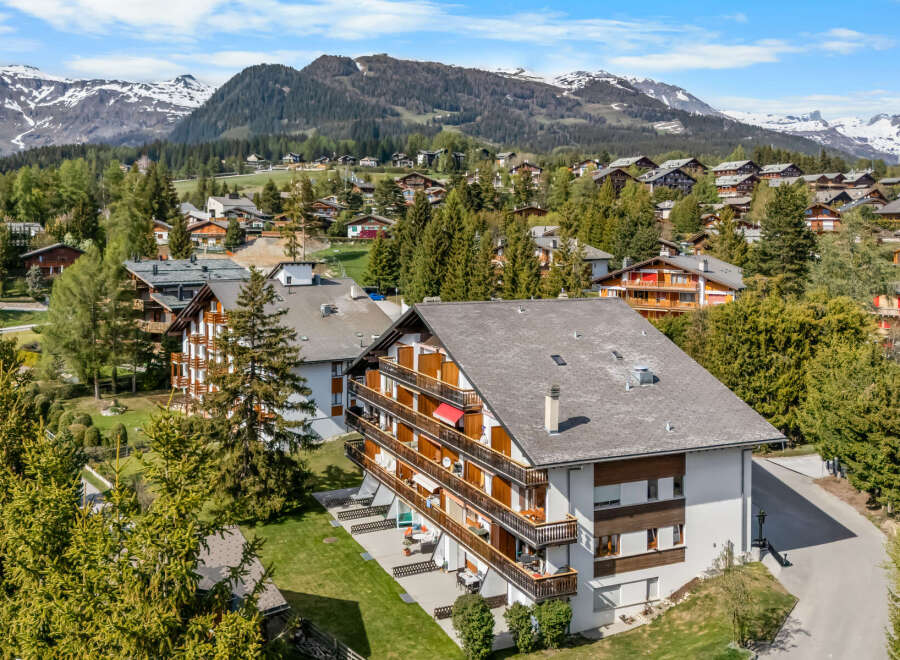 Discover the charm of this stunning property nestled in a picturesque mountain village.