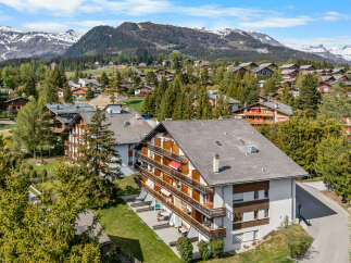 Discover the charm of this stunning property nestled in a picturesque mountain village.