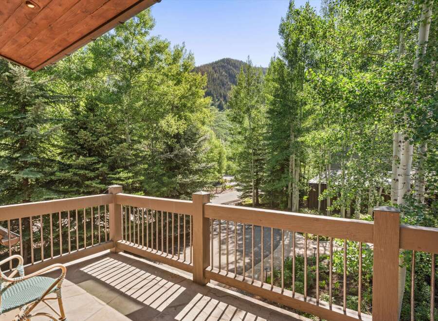 Enjoy breathtaking mountain views from this charming balcony, perfect for morning coffee or evening relaxation.