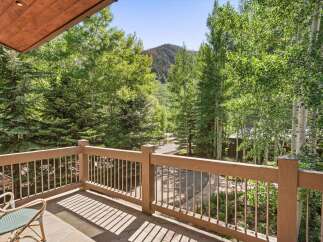 Enjoy breathtaking mountain views from this charming balcony, perfect for morning coffee or evening relaxation.