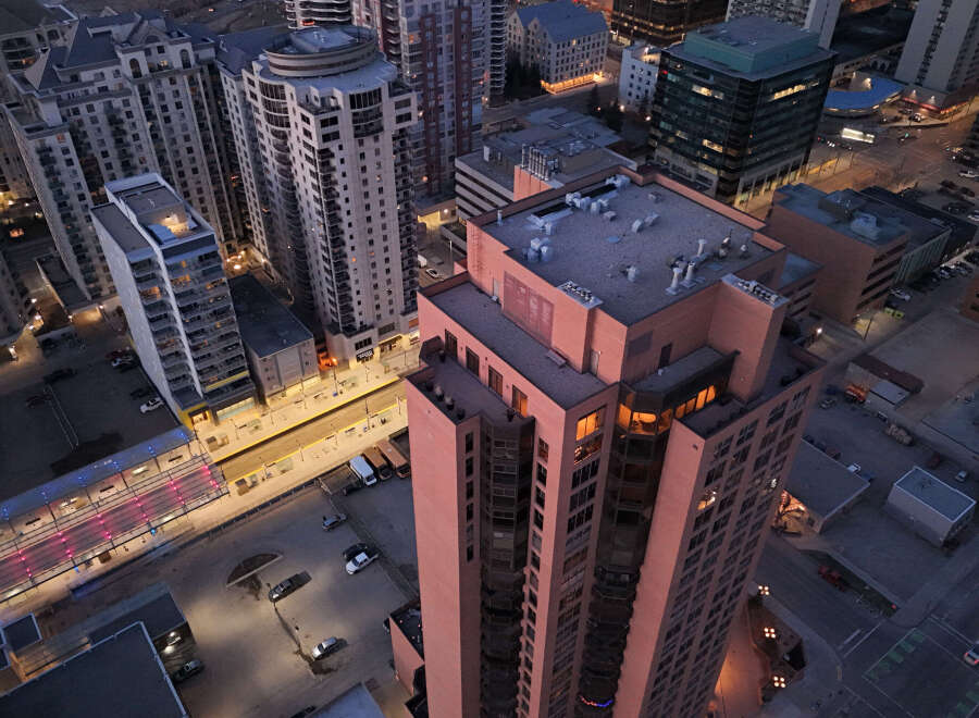 Experience urban living at its finest in this stunning high-rise apartment complex, offering breathtaking city views and modern amenities.