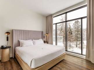 For Sale in Estérel with 1 Bedroom and 1 Bathroom