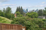 Enjoy stunning city views from this property, offering a unique blend of urban proximity and natural tranquility.