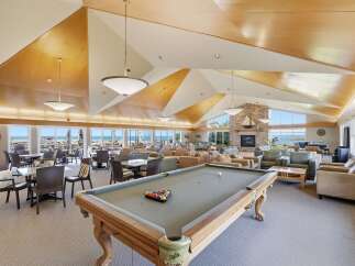 Enjoy breathtaking ocean views from this spacious common area, perfect for relaxation and entertainment.