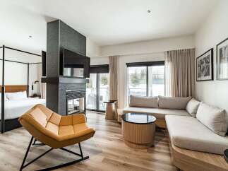 For Sale in Estérel with 1 Bedroom and 1 Bathroom