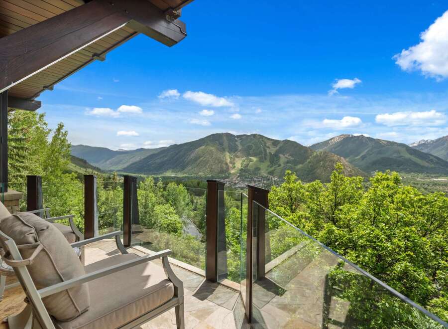 Experience breathtaking mountain views from this stunning balcony, perfect for enjoying your morning coffee or evening relaxation.