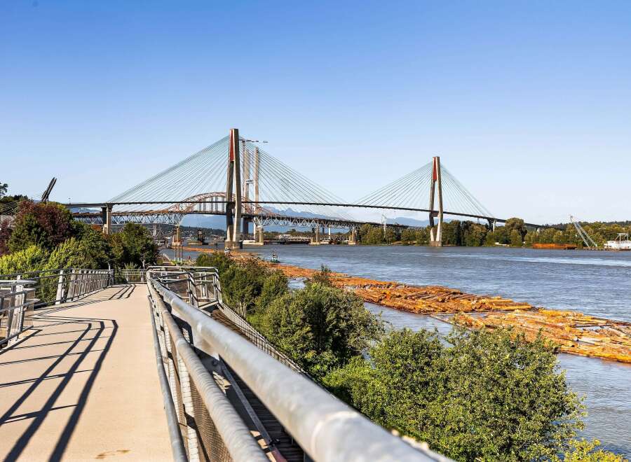 Experience the best of waterfront living with stunning views of the Fraser River and the iconic Alex Fraser Bridge.