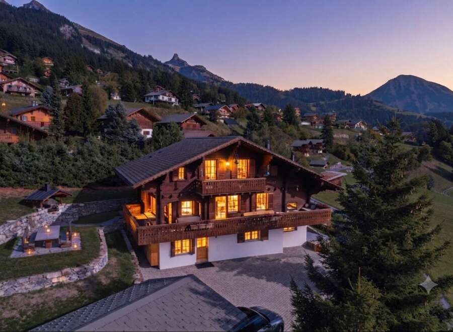 Experience luxury mountain living in this stunning chalet, nestled amidst the picturesque Swiss Alps.