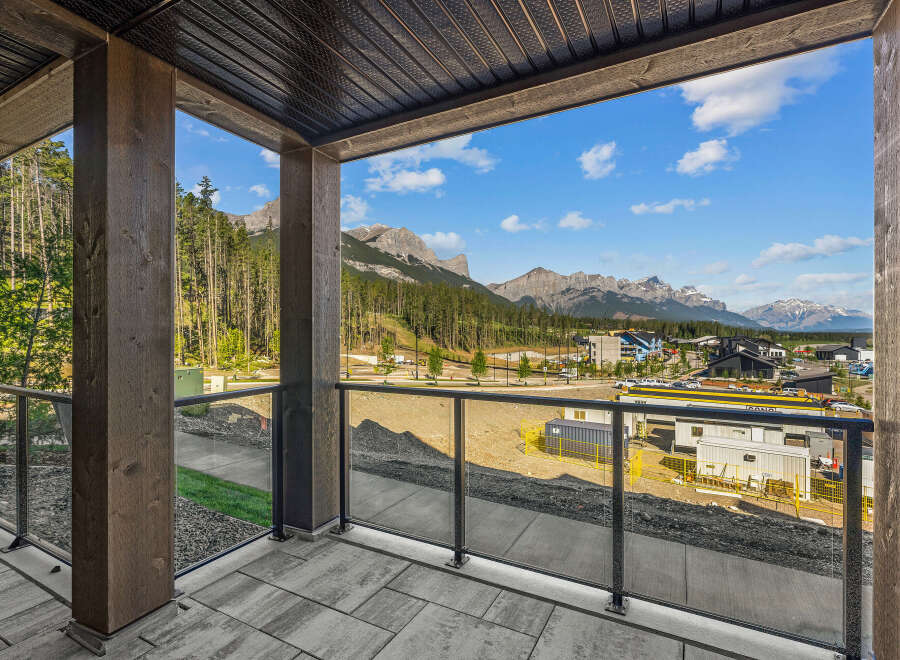Experience breathtaking mountain views from this stunning balcony, perfect for enjoying your morning coffee or evening relaxation.