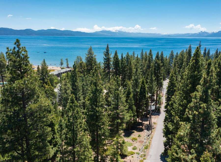 Experience the ultimate lakeside lifestyle with this stunning property offering direct access to the crystal-clear waters of Lake Tahoe.
