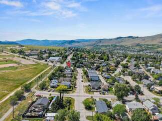 Discover this charming property nestled in a serene neighborhood with picturesque mountain views.
