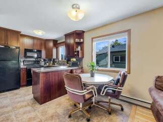 For Sale in Vernon with 2 Beds