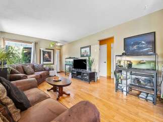 For Sale in Vernon with 2 Beds