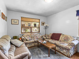 For Sale in Vernon with 4 Beds