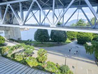 Experience urban living with stunning waterfront views and lush parkland right at your doorstep.