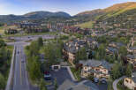 Experience mountain living in this stunning property featuring a blend of modern architecture and natural surroundings.