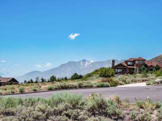 Experience luxury living with this stunning mountain-view estate.