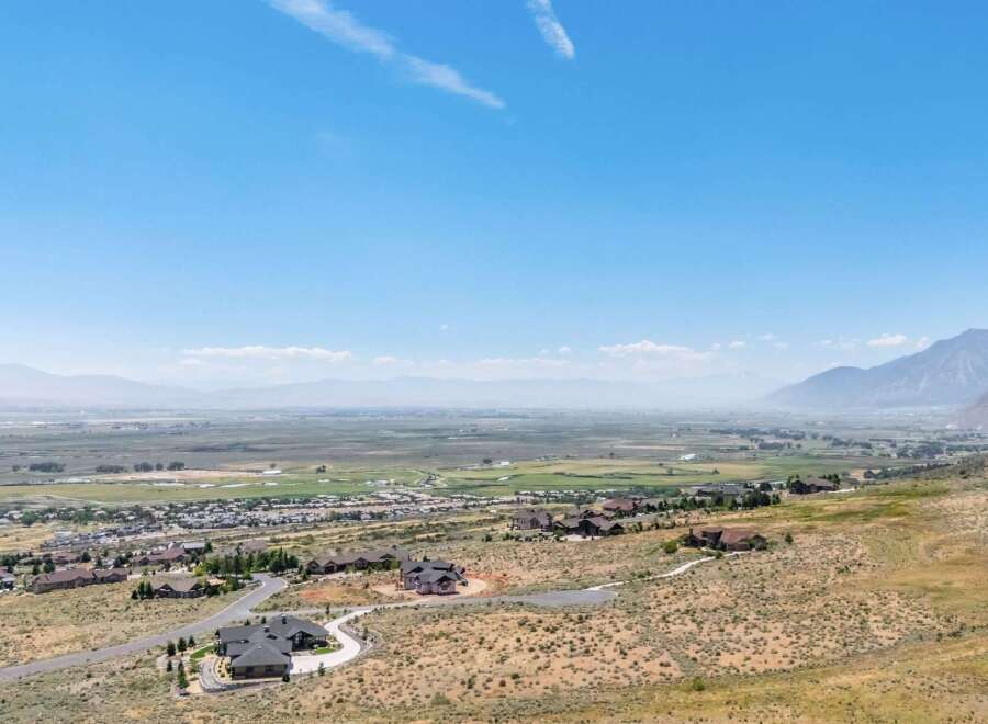 Discover breathtaking panoramic views from this stunning property, offering a serene escape into nature.