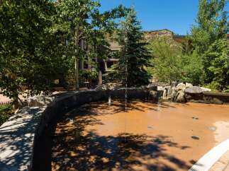 Enjoy a refreshing experience at this property's splash pad, perfect for family fun on warm days.