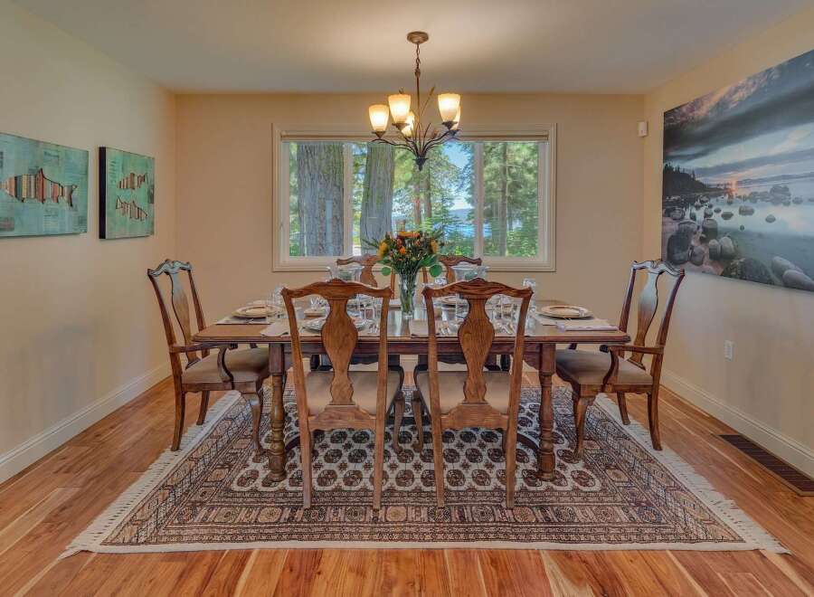 Experience elegant dining with this beautifully set table, perfect for hosting memorable gatherings.