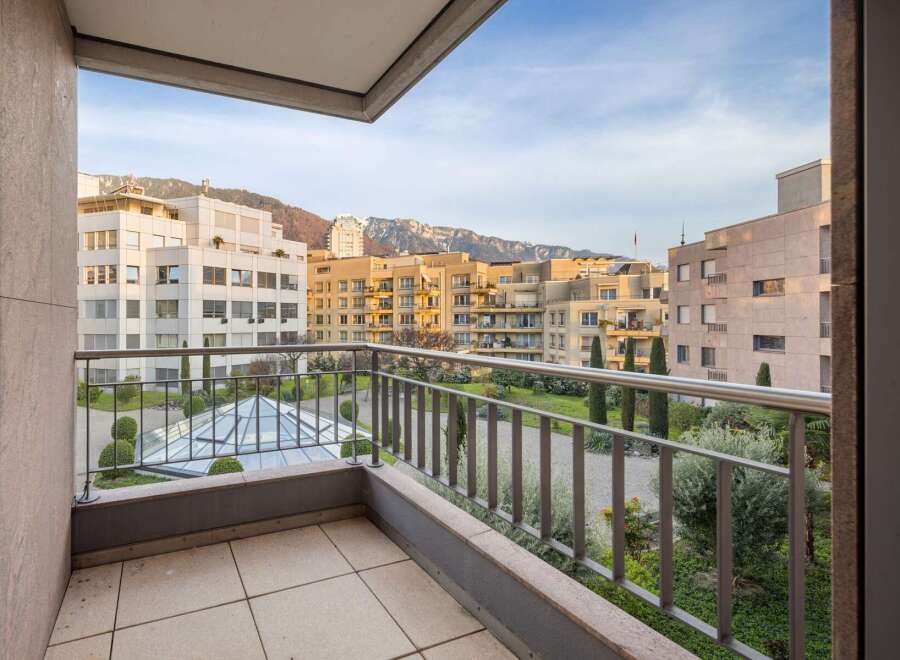 Enjoy stunning mountain views from this spacious balcony, perfect for relaxing or entertaining.
