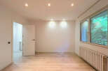 Discover this bright and airy empty room, perfect for your next home or office.