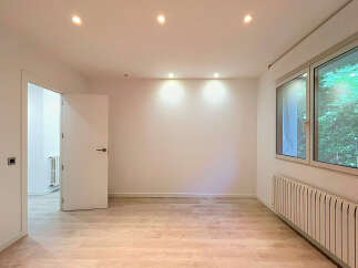 Discover this bright and airy empty room, perfect for your next home or office.