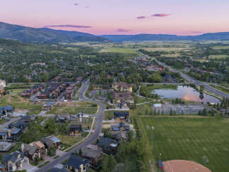 Experience luxury living in this stunning mountain town, offering breathtaking views and modern architecture.