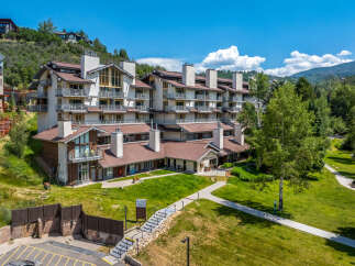 Discover luxurious mountain living at Ski Time Square, offering stunning condominium residences with expansive balconies and breathtaking views.